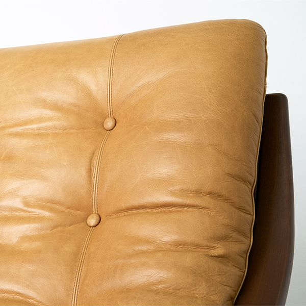 リビングチェア