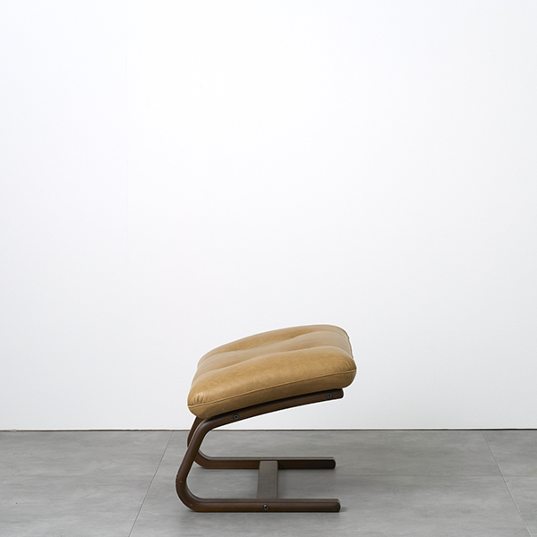 リビングチェア