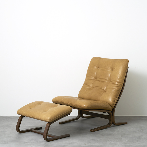 リビングチェア