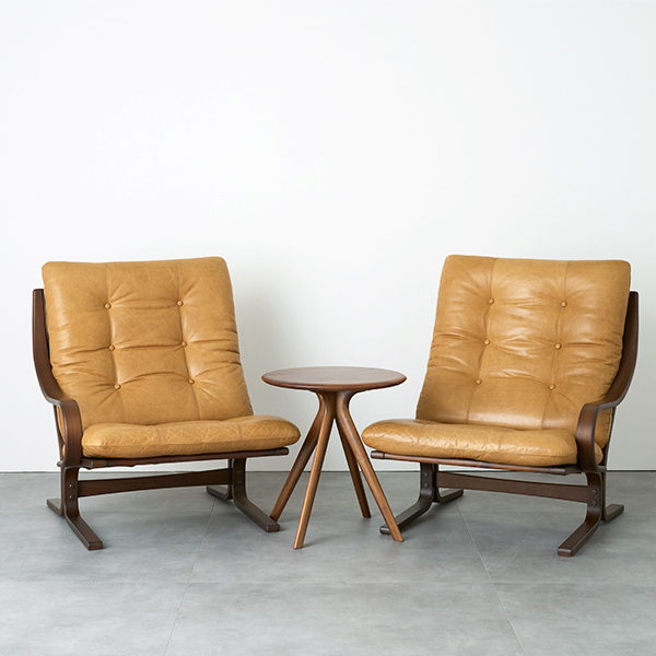 リビングチェア