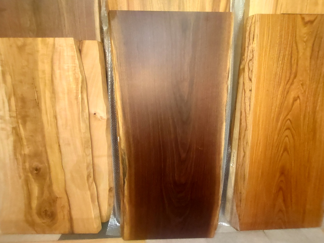 ブラックウォルナット一枚板[1670-800]