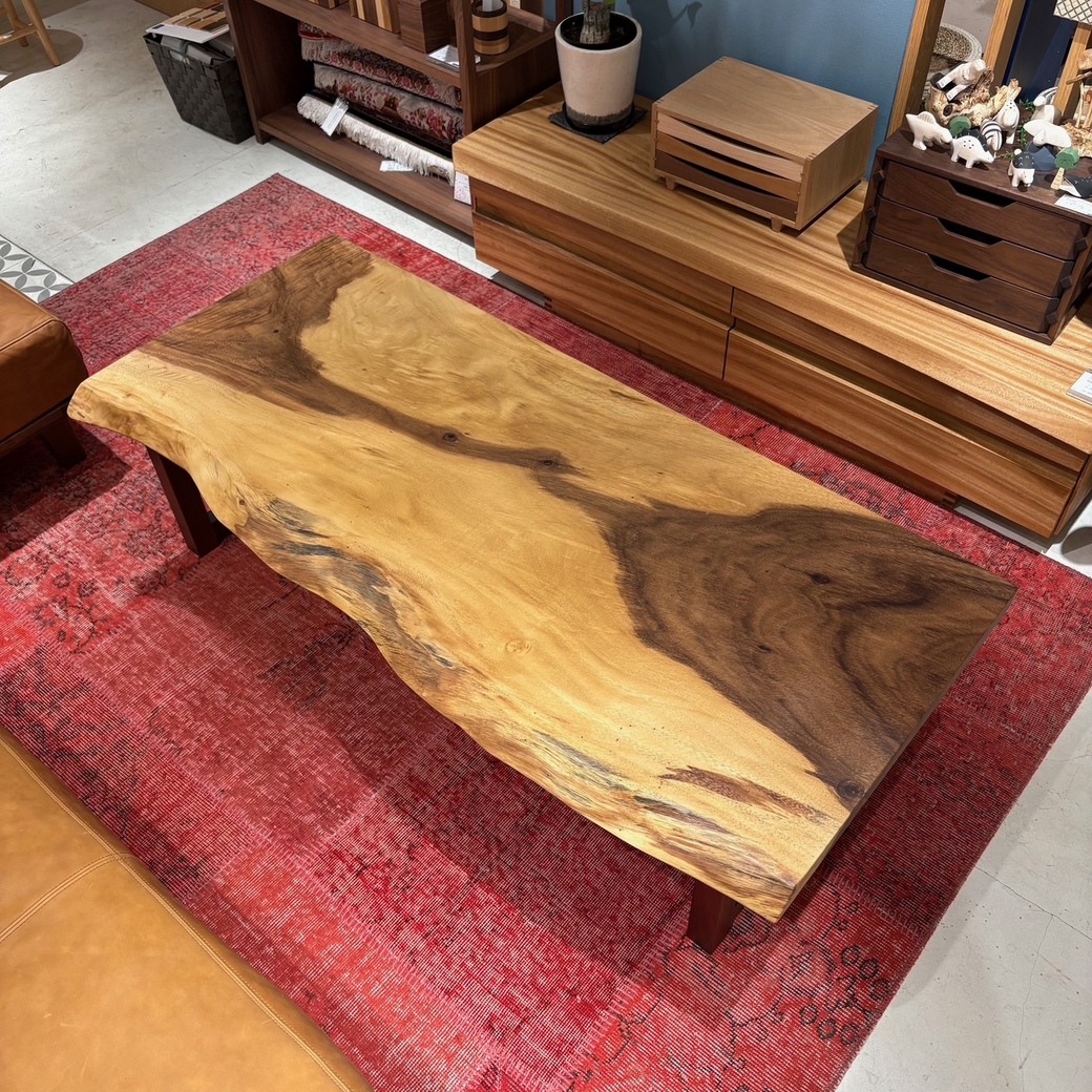 モンキーポッド一枚板［1400-600］