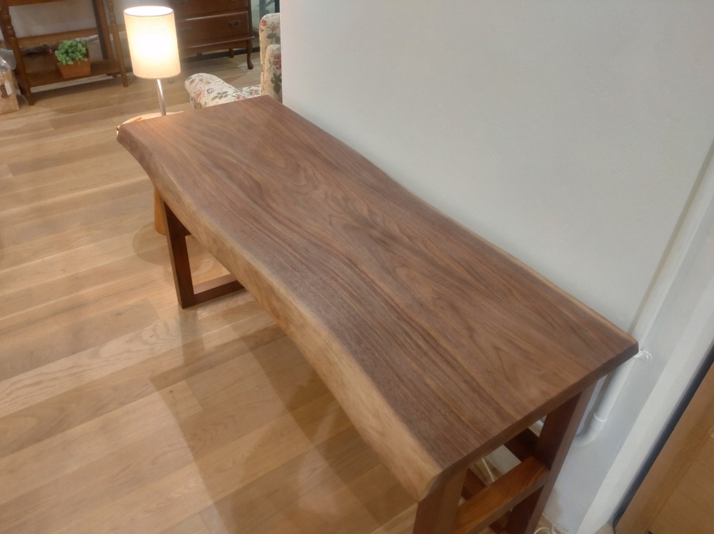 ブラックウォルナット一枚板[1400-550]