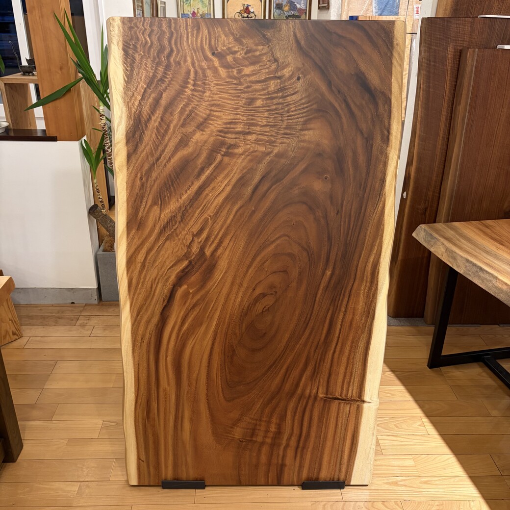 モンキーポッド一枚板［1500-900］