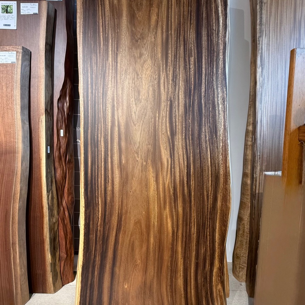 モンキーポッド一枚板[1665-820]