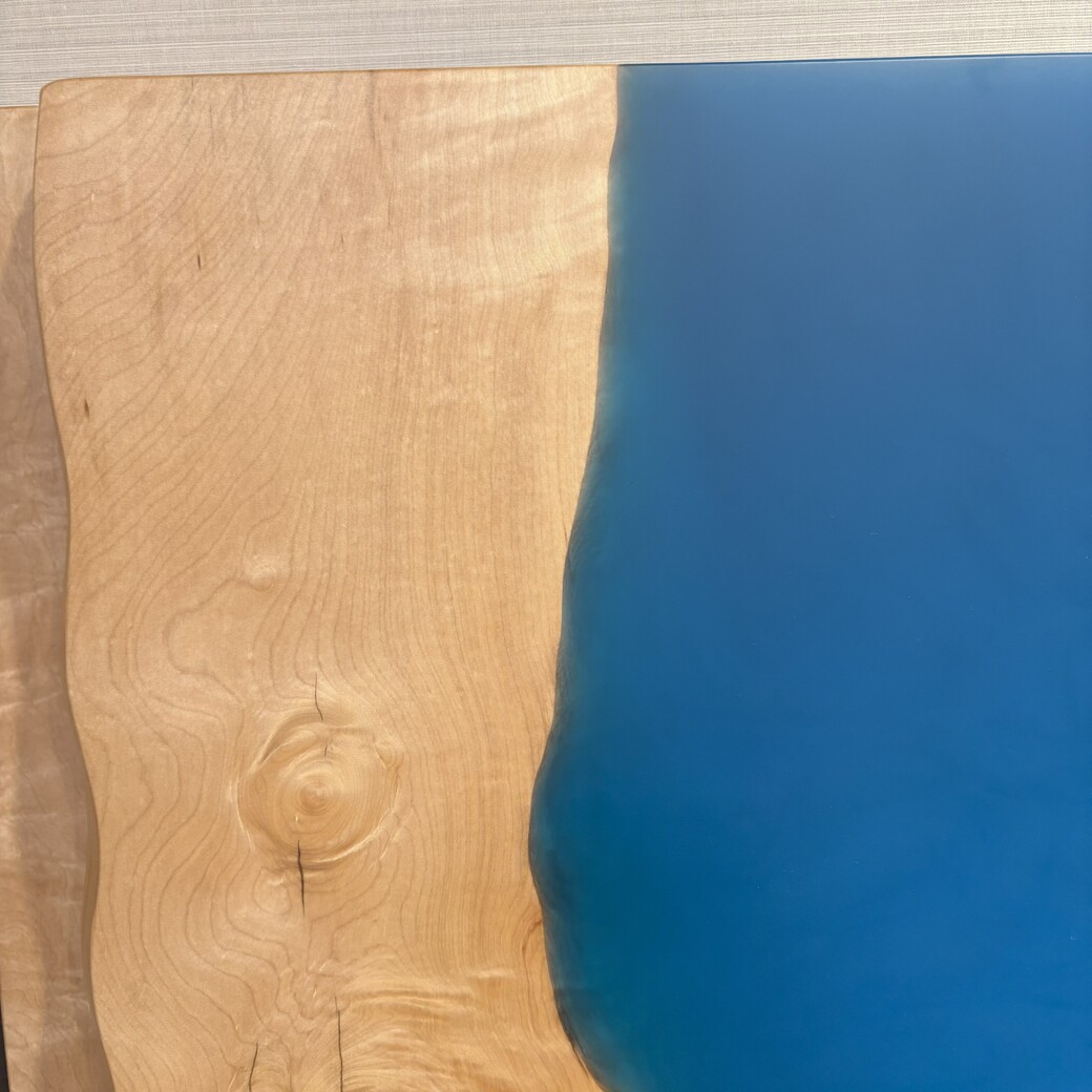 トチレジンリバーテーブル(ブルー)[1500-770]