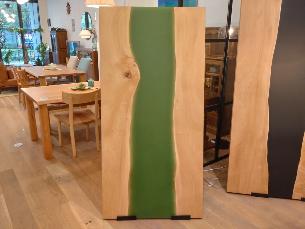 トチレジンリバーテーブル(グリーン)[1600-780]