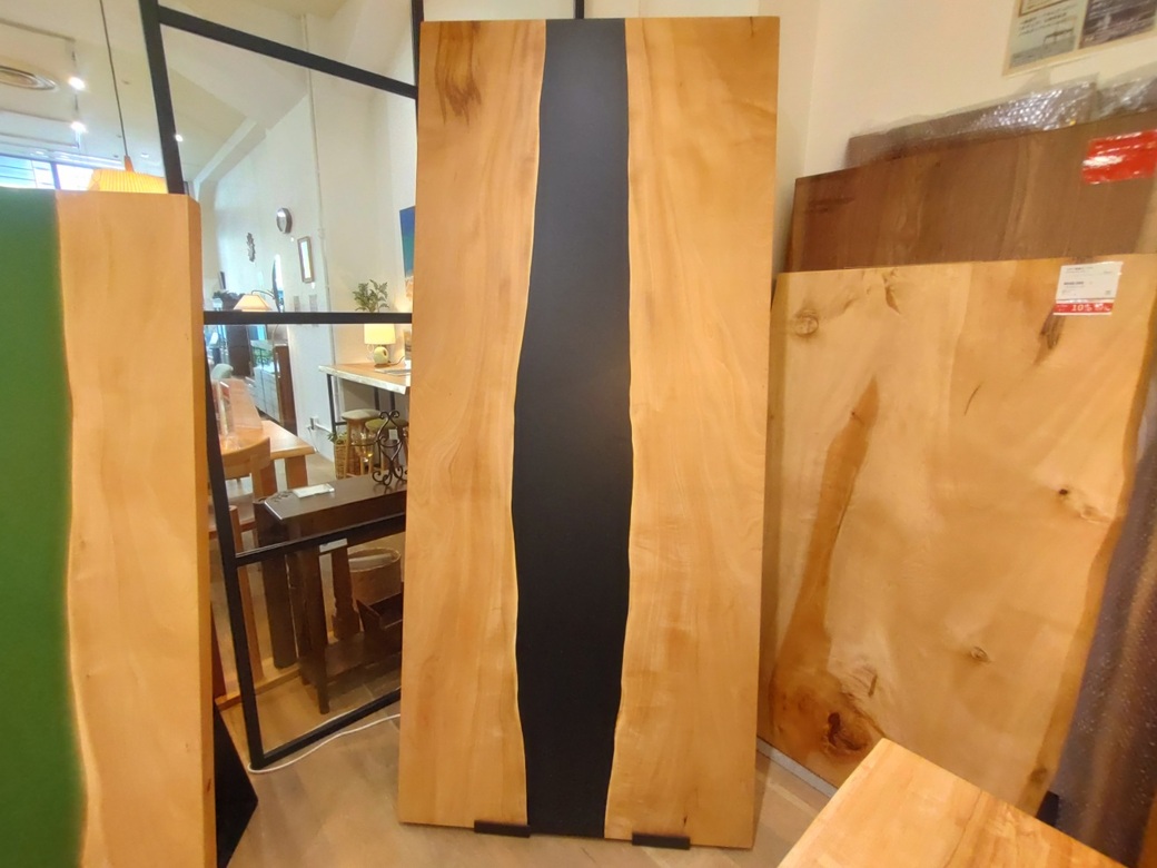 トチレジンリバーテーブル(ブラック)[2150-940]