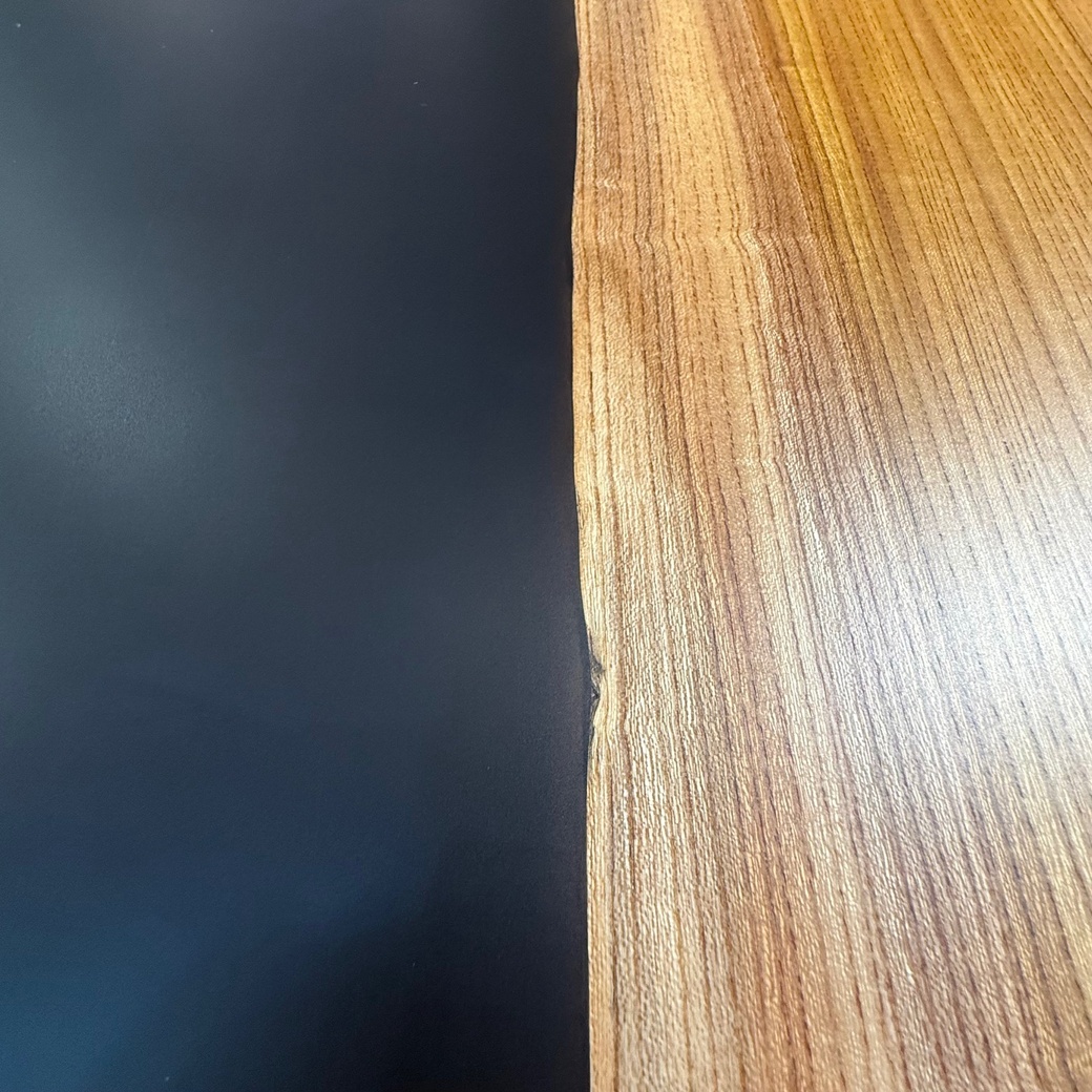 ケヤキレジンリバーテーブル(ブラック)[1650-650]