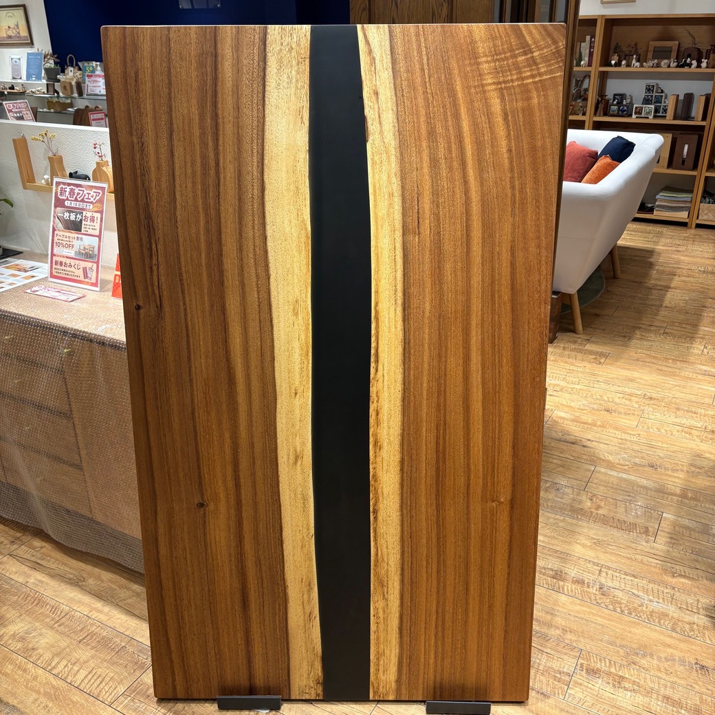 モンキーポッドレジンリバーテーブル(ブラック)[1505-895]