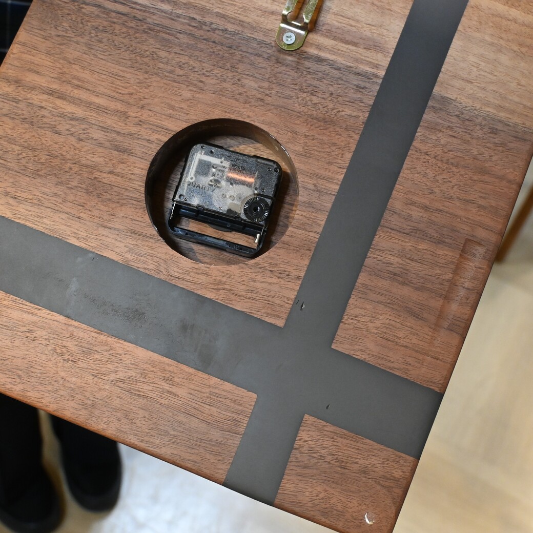 レジンウォールクロック(ブラックウォールナット×ブラック)