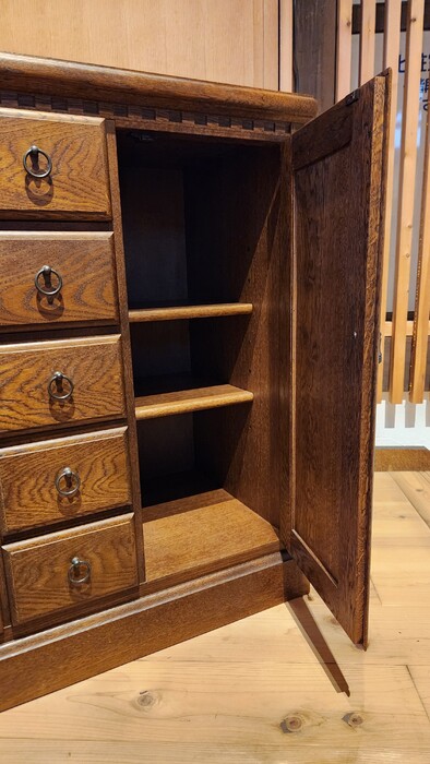 キャビネット900