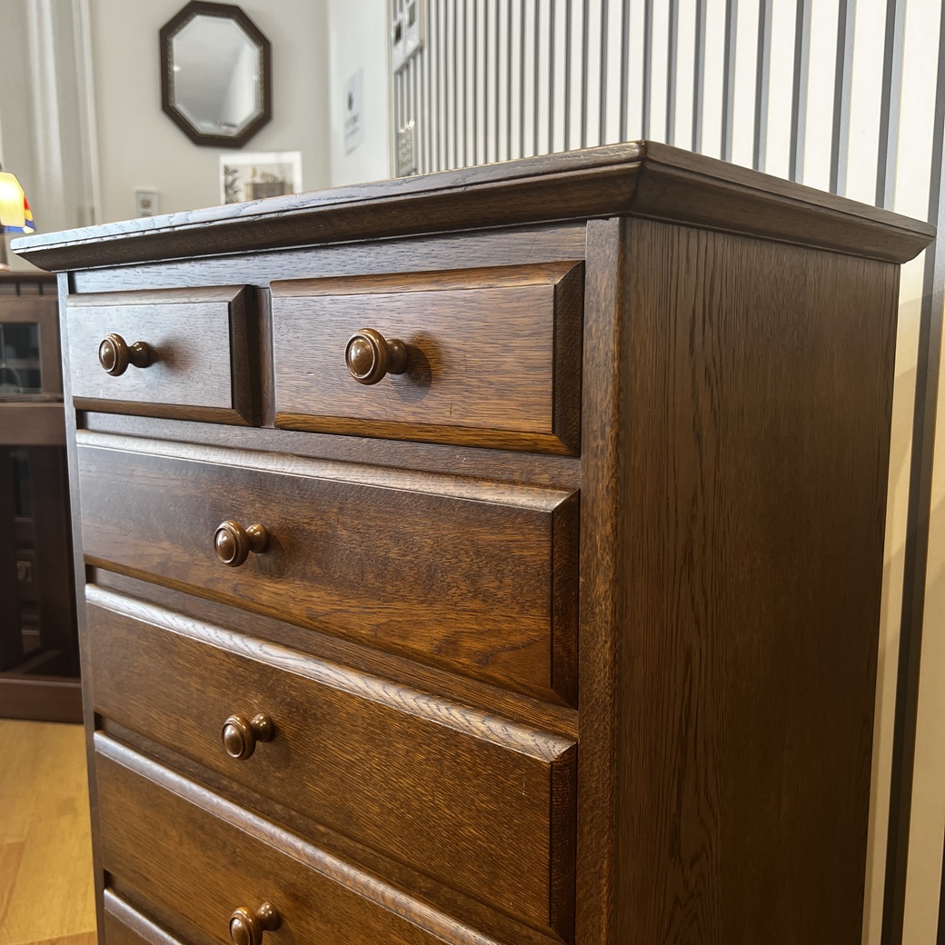 スリムチェスト