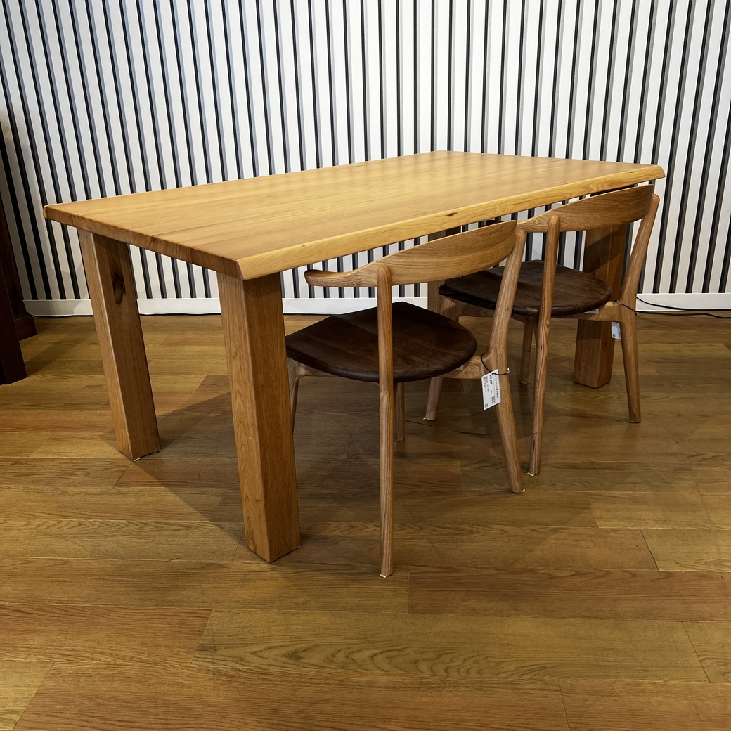 ヒッコリー耳付きハギテーブル1500