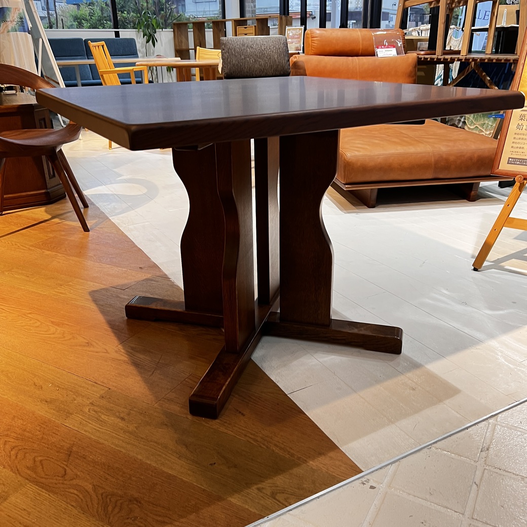 90角ナラ材テーブル