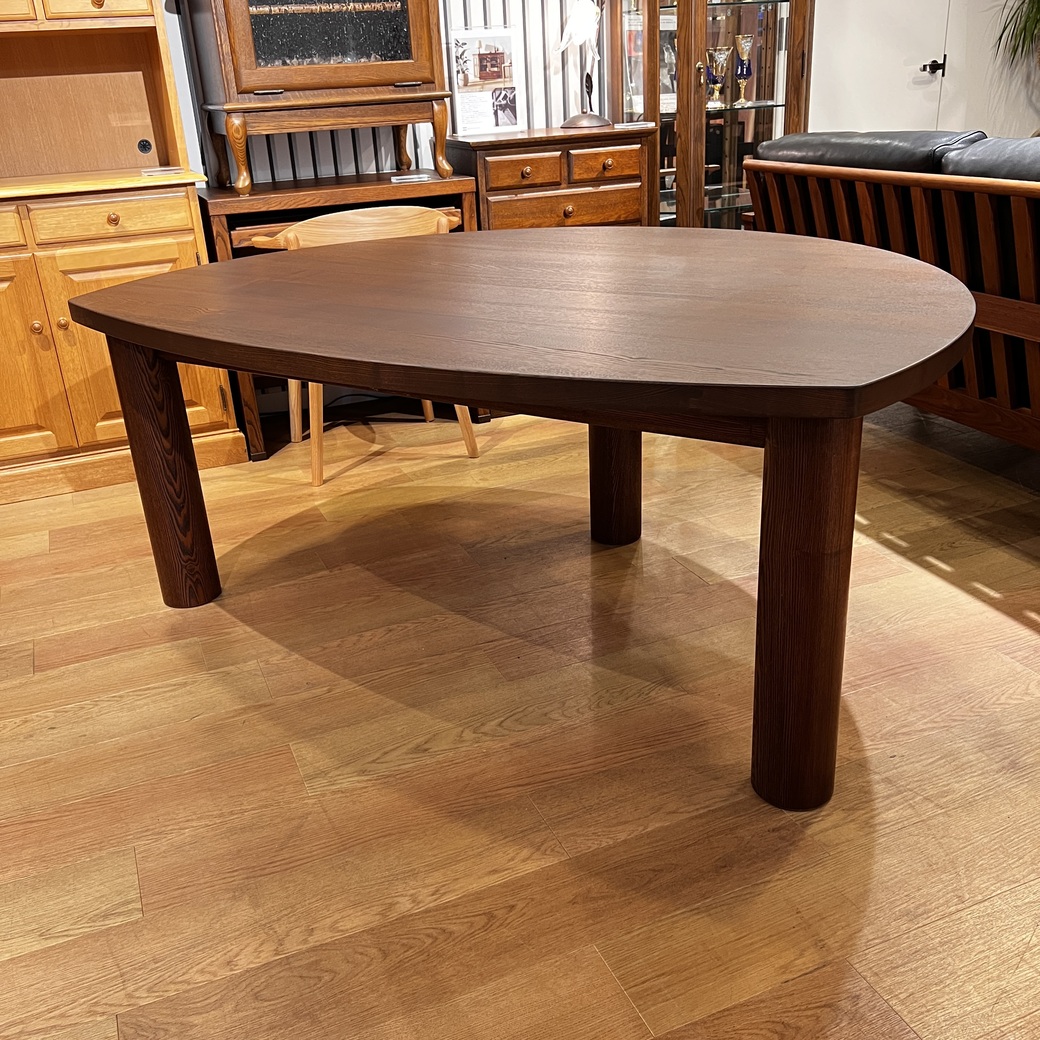 おむすびテーブル1600