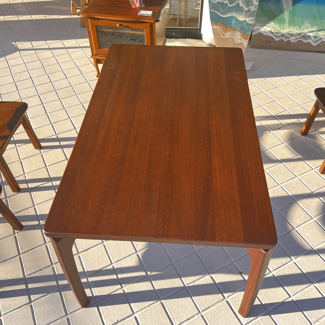 ナラ材テーブル1400