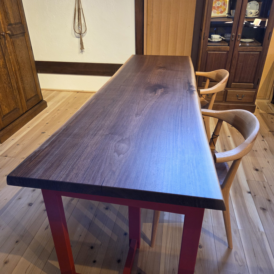 ウォールナット一枚板2100