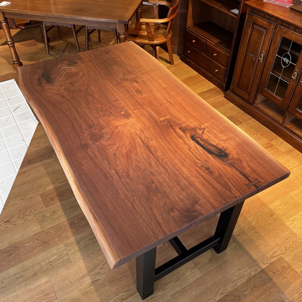 ブラックウォールナット2枚ハギ1600