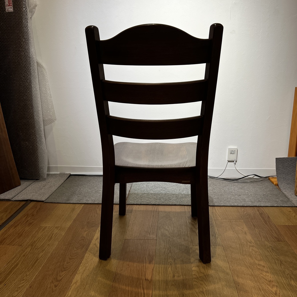 ナラ材ラダーバックチェア